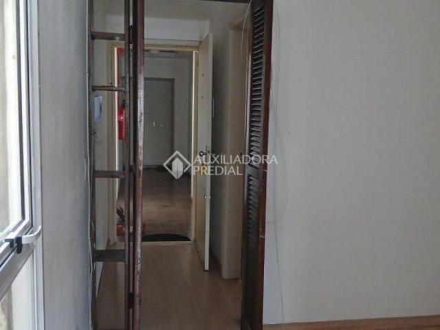 Apartamento 1 dorm semi mobiliado andar alto na Rua dos Andradas