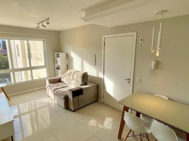 Apartamento 1 Dormitório com Vaga no Petrópolis