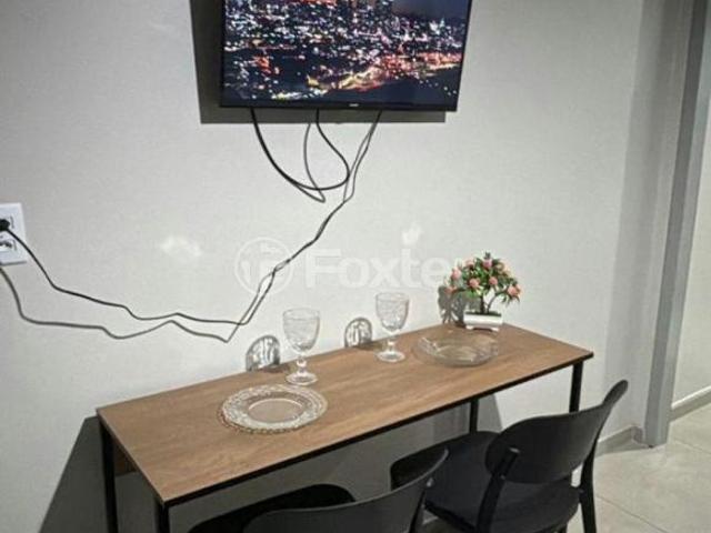 Apartamento, 1 dormitórios, 18.61 m², em Centro Histórico