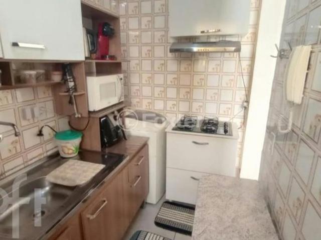 Apartamento, 1 dormitórios, 28 m², em Azenha