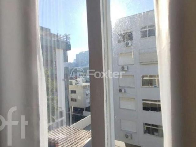 Apartamento, 1 dormitórios, 38 m², em Petrópolis