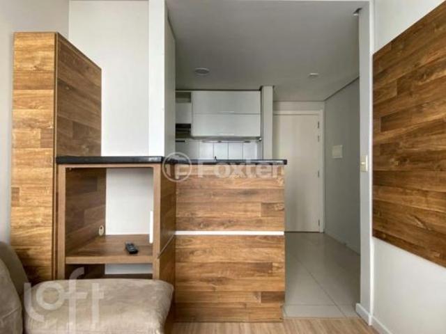 Apartamento, 1 dormitórios, 32.83 m², em Centro Histórico