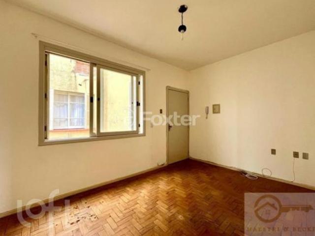 Apartamento, 1 dormitórios, 41.25 m², em Menino Deus