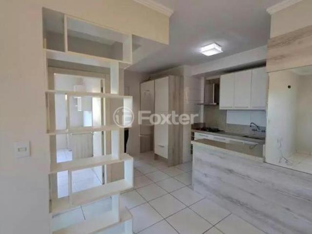 Apartamento, 1 dormitórios, 55.57 m², em Centro