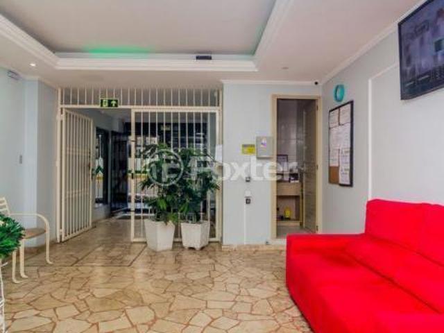 Apartamento, 1 dormitórios, 53.76 m², em Centro Histórico