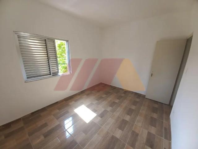 Apartamento 1 Dorms para Alugar 60 m² por R$ 1.600,00