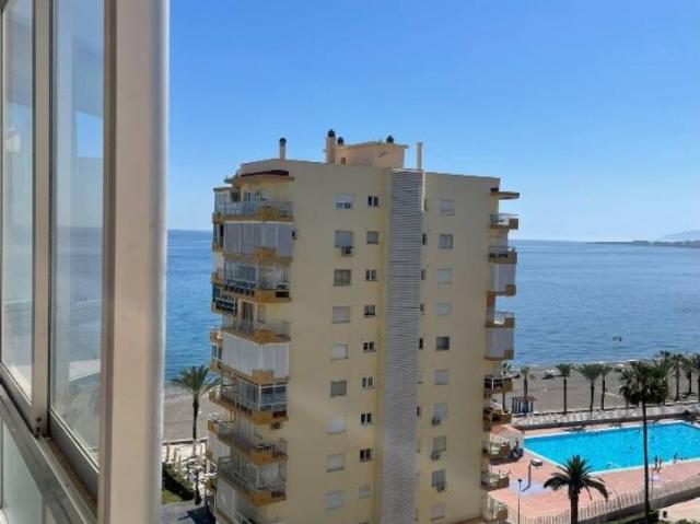 Apartamento 1 linea de playa Algarrobo costa con 2 dormitorios