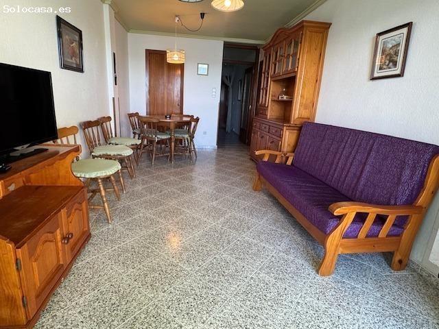 APARTAMENTO 1ª LÍNEA FRONTAL CON PISCINA