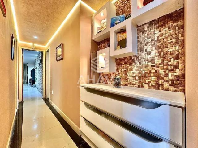 Apartamento 1 por andar para Aluguel, 4 Quartos