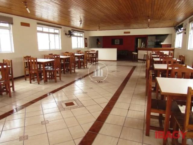 Apartamento 1 Quarto 57m² Centro CEN