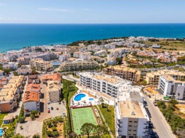 Apartamento 1 quarto, 78 m² de área total na Torre da Medronheira Albufeira