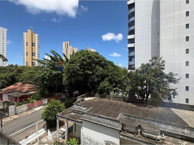 Apartamento, 1 quarto, 1 banheiro, ótima localização, 1 vaga coberta, salão de festas