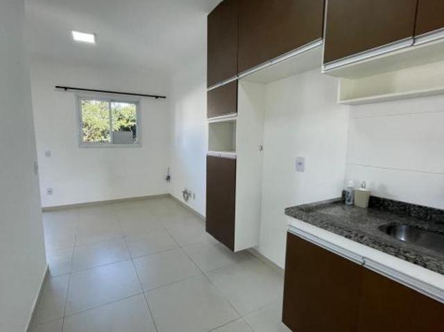 Casa sobreposta 1 quarto à venda no bairro Presidente Altino em Osasco 34m2 sem vaga próximo à estaç