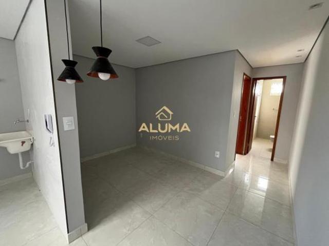 Apartamento 1 Quarto com Vaga no Rochedo – Ideal para Morar ou Investir!
