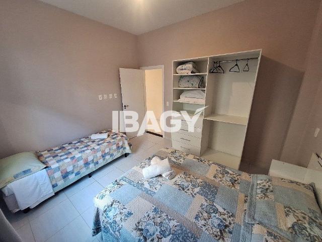Apartamento 1 Quarto Ingleses Do Rio Vermelho 48m²
