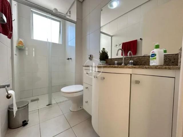 Apartamento 2 dormitórios bairro Itacorubi! Cen