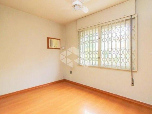 APARTAMENTO 2 dormitorios menino deus