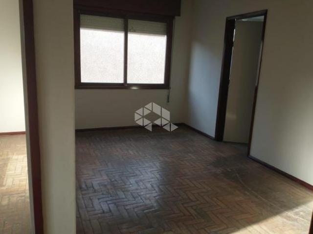 Apartamento 2 dormitorios na Av. Benno Mentz, proximo triângulo Assis Brasil