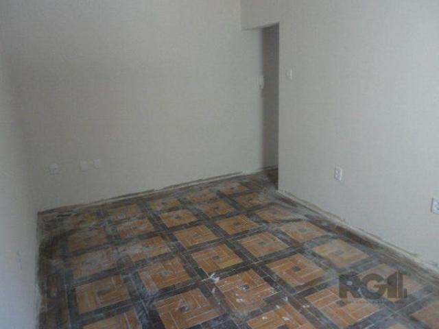 APARTAMENTO 2 DORMITÓRIOS NA FRANCISCO FERRER