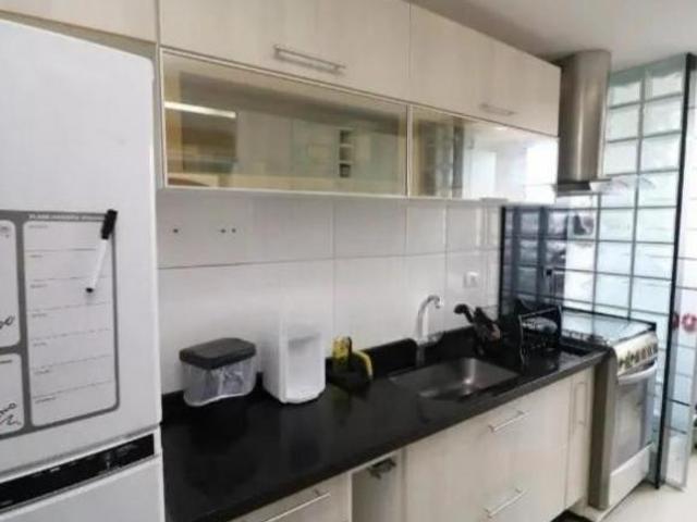 Apartamento 2 dormitórios na Vila Formosa, recém reformado