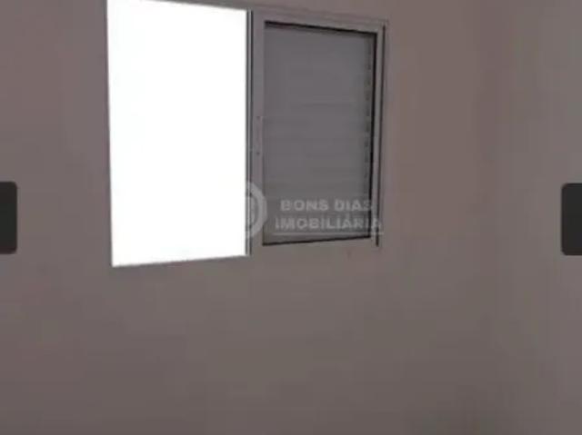Apartamento 2 Dormitórios com Vaga Metrô Patriarca Rua Tranquila e Larga