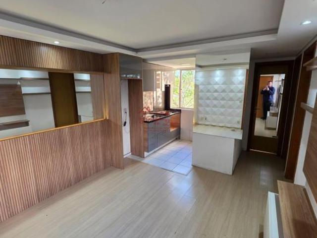 Apartamento 2 dormitórios com vaga de estacionam. Jardim Leopoldina