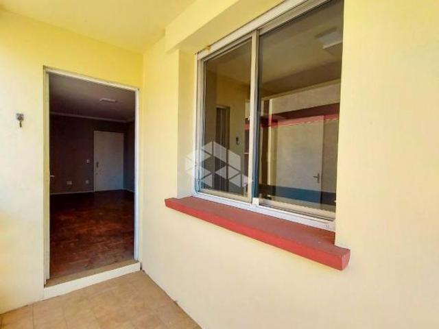 apartamento 2 dormitórios com dependência, garagem, sacada