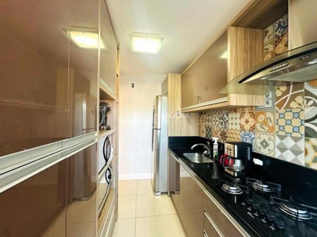 Apartamento 2 dormitórios com sacada e churrasqueira no bairro Primavera Novo Hamburgo