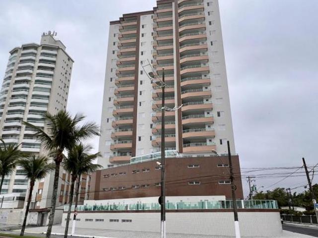 Apartamento 2 Dormitórios Frente ao MAR Sacada e Lazer