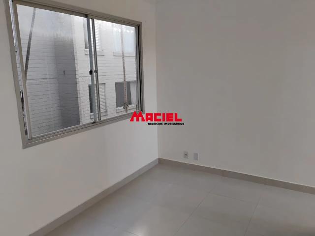 Apartamento 2 dormitórios, primeiro andar Bosque dos Eucaliptos