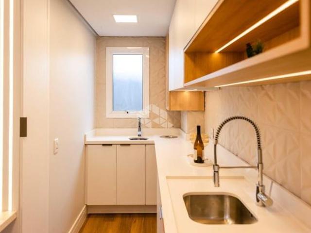 Apartamento 2 dormitórios próximo ao centro de Canoas