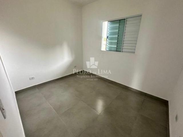 Apartamento 2 dormitórios, sacada e 1 vaga de garagem na Ponte Rasa