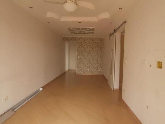 Apartamento 2 dormitorios sendo 1 suite 2 vagas garagem cobertas