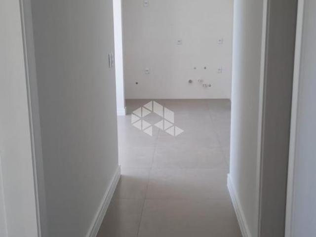 APARTAMENTO 2 DORMITÓRIOS VISTA MAR