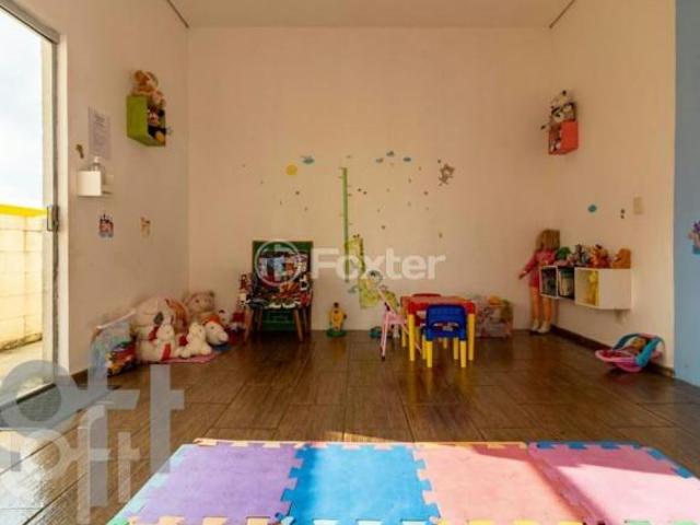 Apartamento, 2 dormitórios, 112 m², em Vila Amália Zona Norte