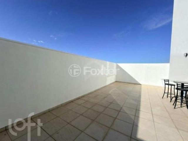 Apartamento, 2 dormitórios, 126.05 m², em Fião
