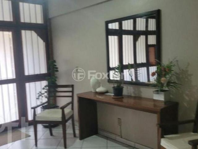 Apartamento, 2 dormitórios, 136.05 m², em Morro do Espelho