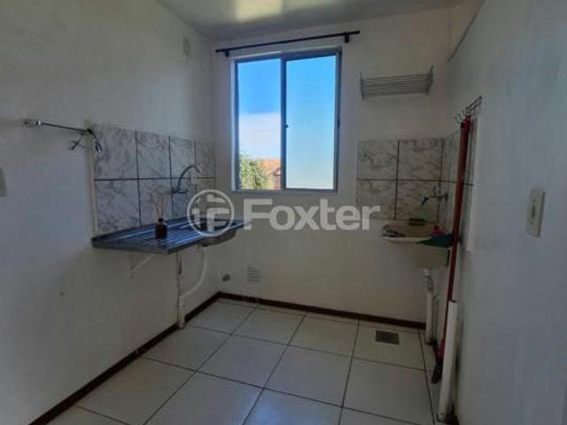Apartamento, 2 dormitórios, 38 m², em Restinga