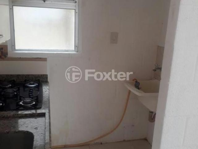 Apartamento, 2 dormitórios, 38.54 m², em Olaria