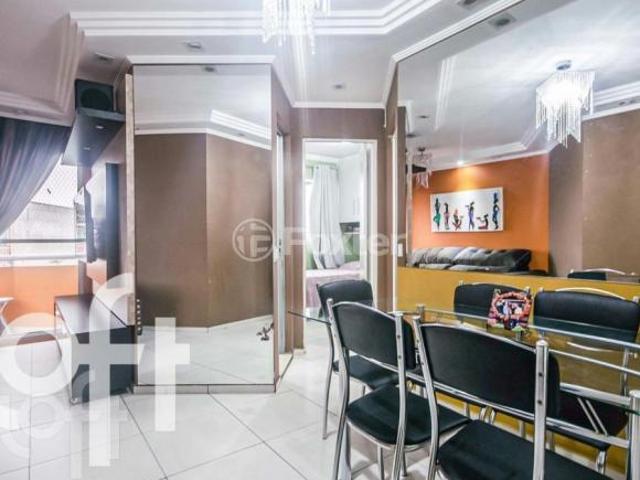 Apartamento, 2 dormitórios, 49 m², em Cangaíba