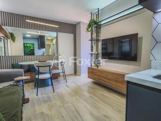 Apartamento, 2 dormitórios, 49 m², em Passo das Pedras