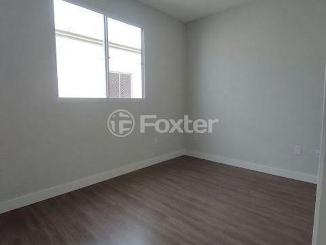 Apartamento, 2 dormitórios, 40 m², em Restinga