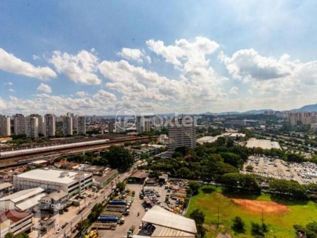 Apartamento, 2 dormitórios, 42 m², em Lapa