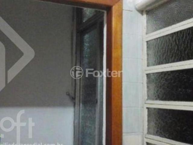 Apartamento, 2 dormitórios, 55 m², em Glória