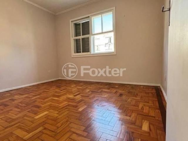 Apartamento, 2 dormitórios, 59.75 m², em Cristal