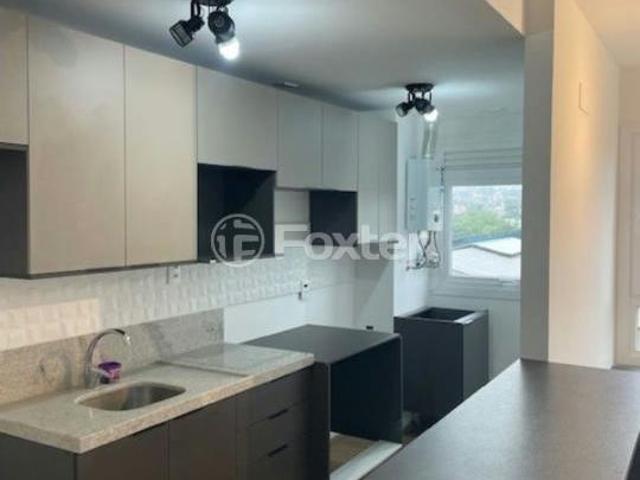 Apartamento, 2 dormitórios, 59.72 m², em Jardim do Salso