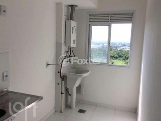 Apartamento, 2 dormitórios, 50 m², em Farrapos