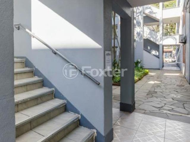 Apartamento, 2 dormitórios, 50 m², em Menino Deus