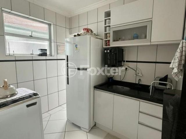 Apartamento, 2 dormitórios, 50.53 m², em Cristal