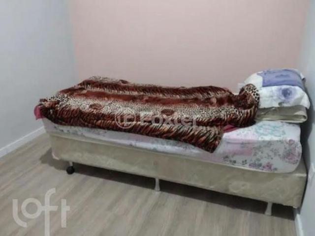 Apartamento, 2 dormitórios, 51.31 m², em Cristal